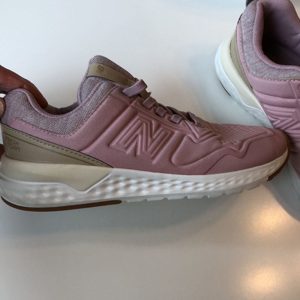Girl shoes
